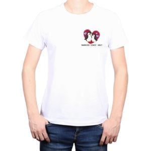 Polera Hombre Married Since Fecha Personalizada Pingüinos Calambur blanco