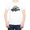 Polera Hombre Daddy Shark Calambur Blanco